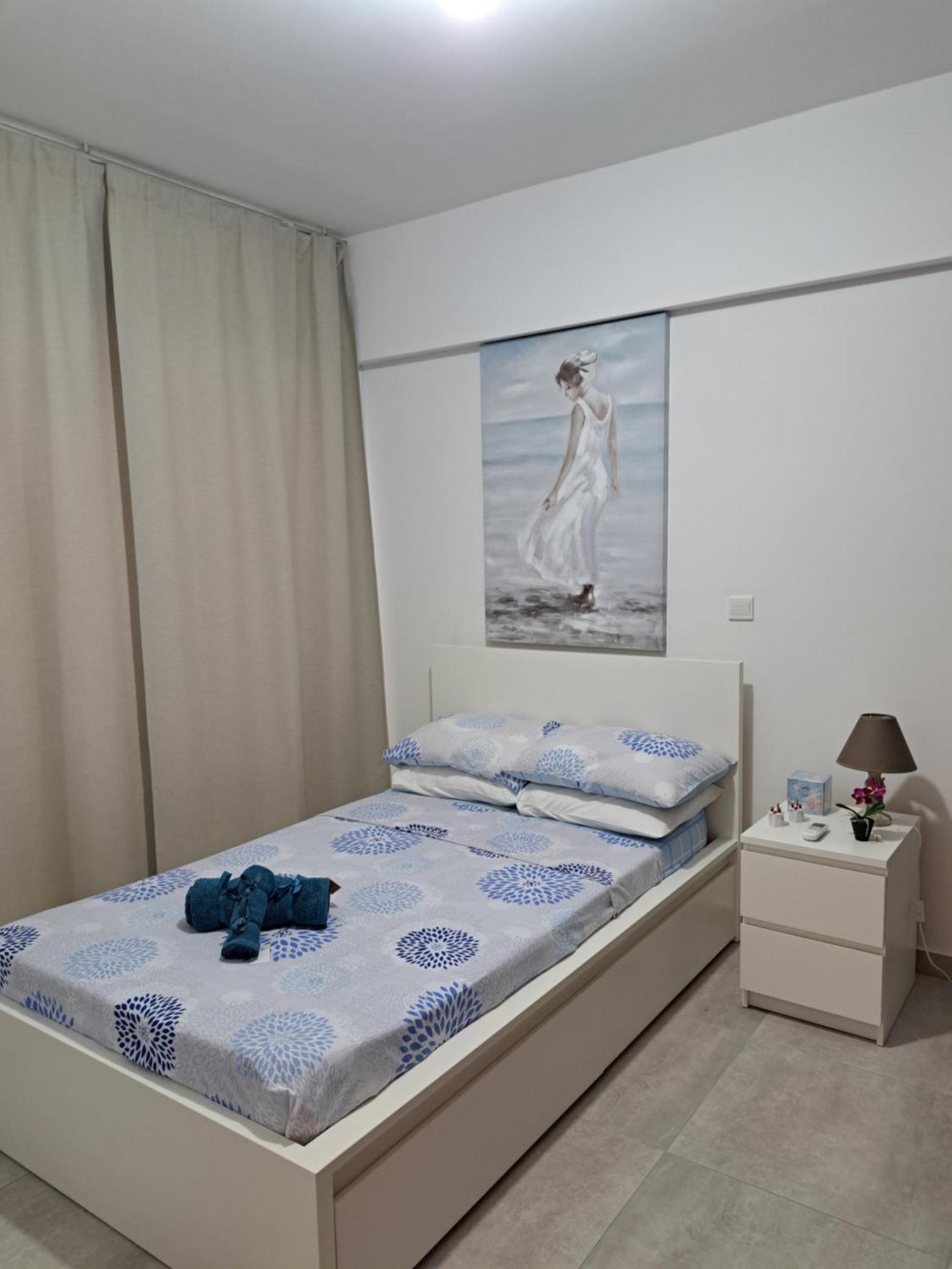 Albert'S Apartment St Lazarus 402 B - First Floor Larnaca Exteriör bild