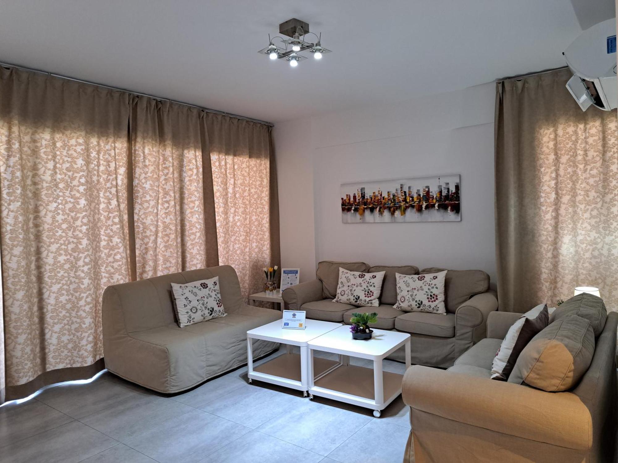 Albert'S Apartment St Lazarus 402 B - First Floor Larnaca Exteriör bild